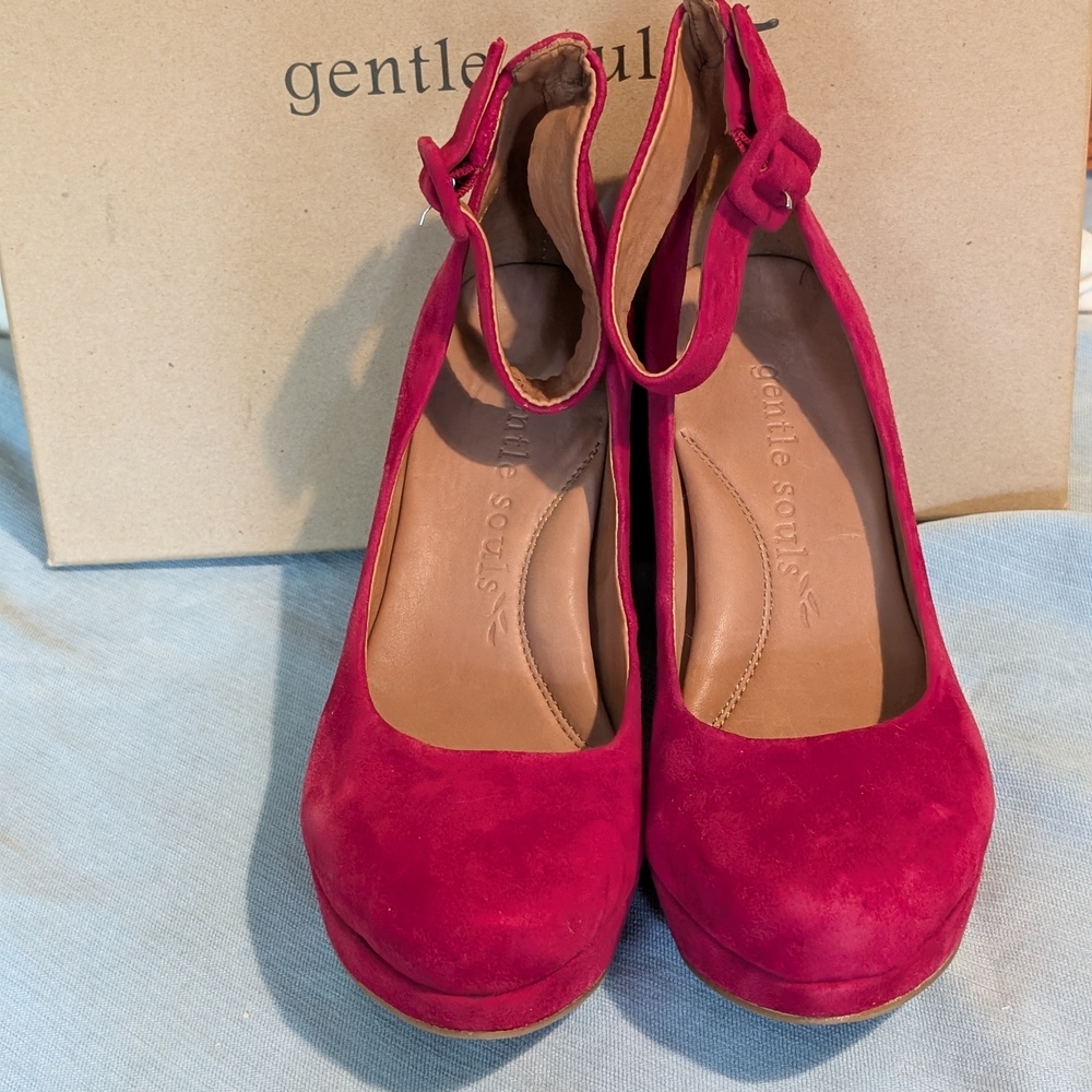 Gentle Souls Women's Red Suede Heels - Picture 2 of 8